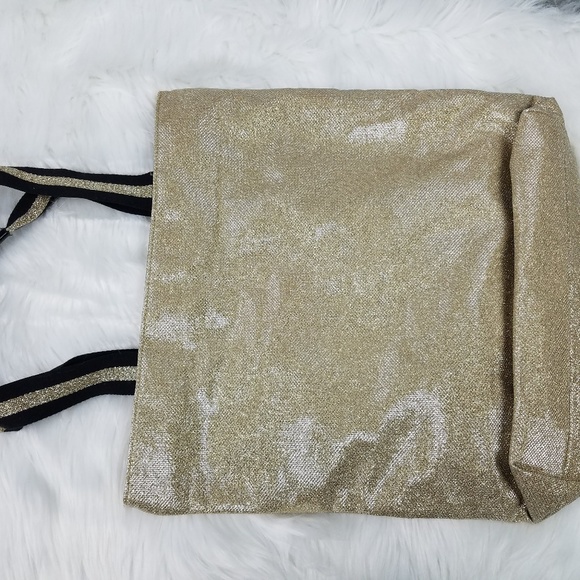 Victoria's Secret Tote - Picture 2 of 5